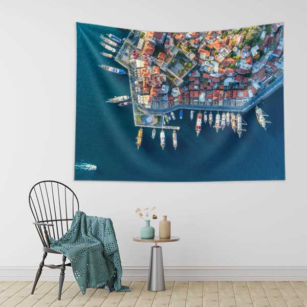 Üstten Bakış Tarihi Liman ve Marina Manzarası Duvar Örtüsü 11687