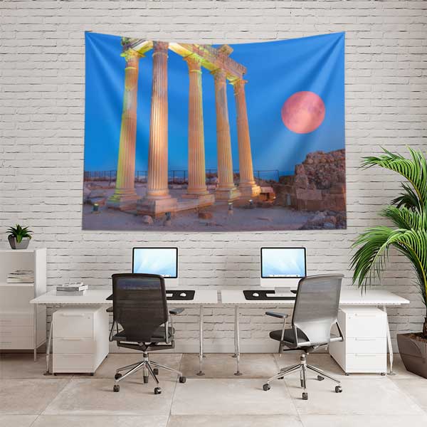 Kırmızı Ay ve Antik Sütunlar Gece Manzarası Duvar Örtüsü 11688