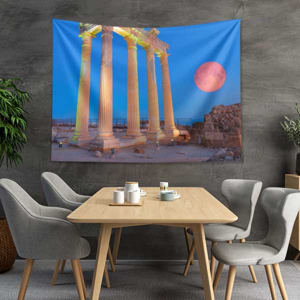 Kırmızı Ay ve Antik Sütunlar Gece Manzarası Duvar Örtüsü 11688