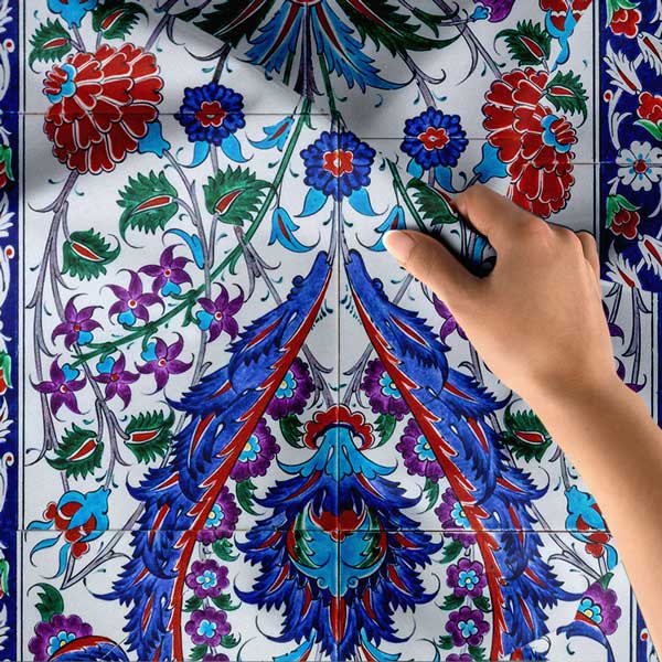 İznik Çini Motifli Simetrik Çiçek Desenli Duvar Örtüsü Kumaş Baskı 11825