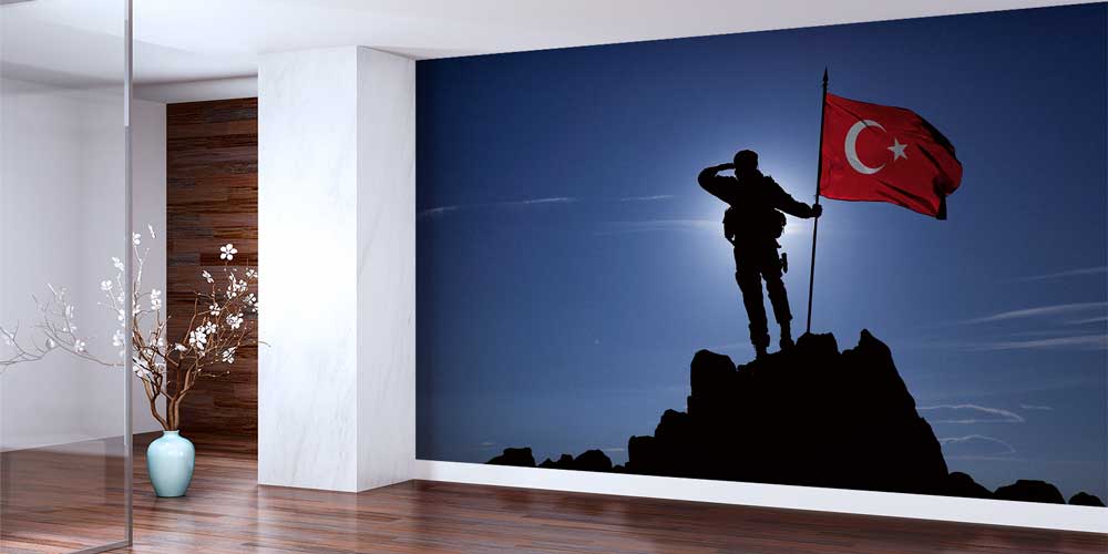Selam Durmuş Asker ve Dalgalanan Türk Bayrağı Duvar Kağıdı 10976