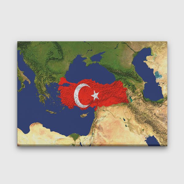 Türkiye Haritası Üzerinde Türk Bayrağı Kanvas Tablo Duvar Dekoru 7742