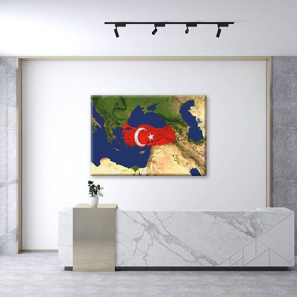 turk-bayragi-duvar-tablosu-7742-04 Türkiye Haritası Üzerinde Türk Bayrağı Kanvas Tablo Duvar Dekoru 7742
