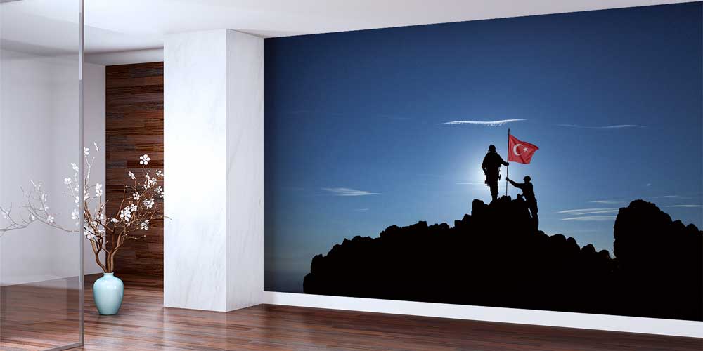Zirvede Türk Bayrağı Diken Askerler Duvar Kağıdı 10975