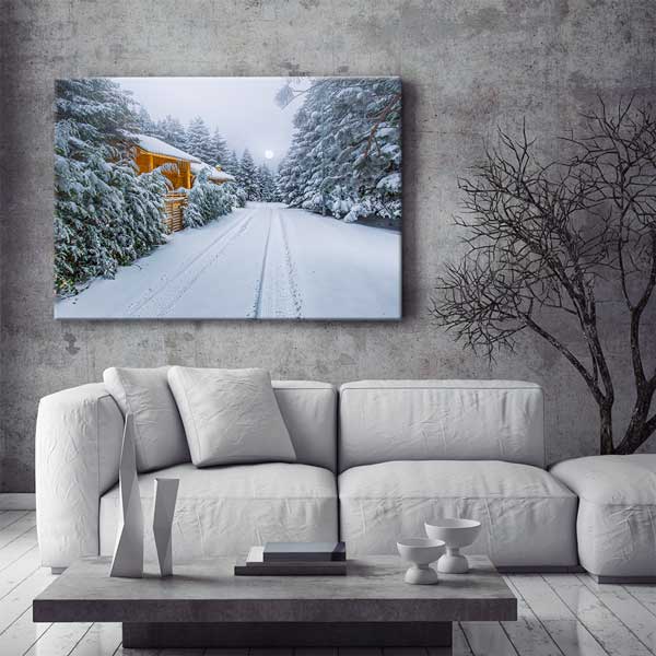 Karlı Orman Yolu ve Ahşap Dağ Evi Kış Manzarası Kanvas Tablo 12082