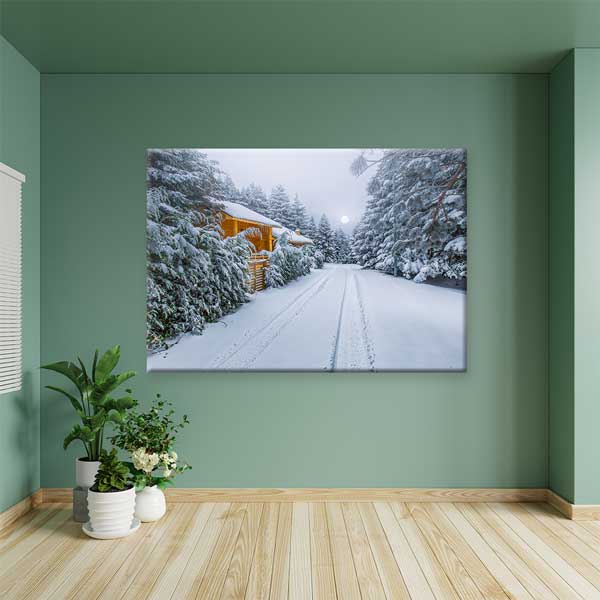 Karlı Orman Yolu ve Ahşap Dağ Evi Kış Manzarası Kanvas Tablo 12082