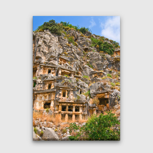 Antik Kaya Mezarları ve Tarihi Yamaç Manzarası Kanvas Tablo 12055