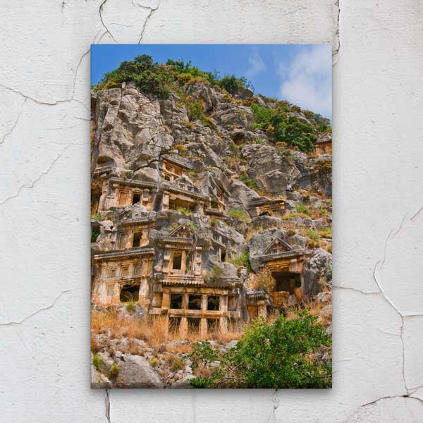 Antik Kaya Mezarları ve Tarihi Yamaç Manzarası Kanvas Tablo 12055