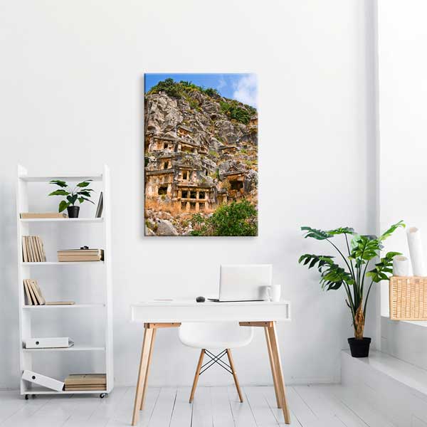 Antik Kaya Mezarları ve Tarihi Yamaç Manzarası Kanvas Tablo 12055