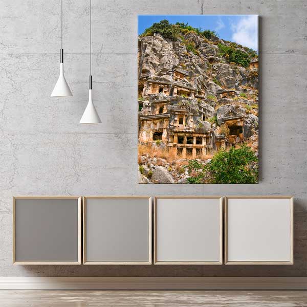 Antik Kaya Mezarları ve Tarihi Yamaç Manzarası Kanvas Tablo 12055