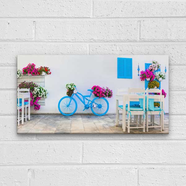 turkey-wall-decoration-12053-00 Mavi Bisiklet ve Çiçekli Sokak Manzarası Kanvas Tablo 12053