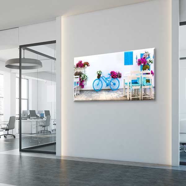 Mavi Bisiklet ve Çiçekli Sokak Manzarası Kanvas Tablo 12053