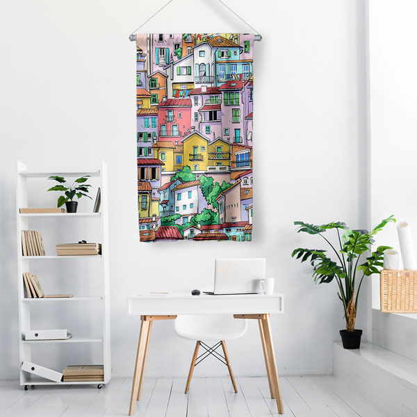 Renkli Evler Çizimli Dekoratif Duvar Flaması 5626