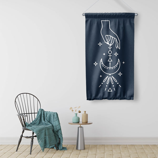 Minimal Ay ve El Sembol Tasarımlı Duvar Flaması 6296