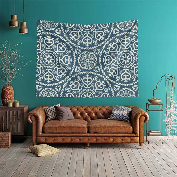 Mavi-Beyaz Geleneksel Desenli Duvar Örtüsü 10528