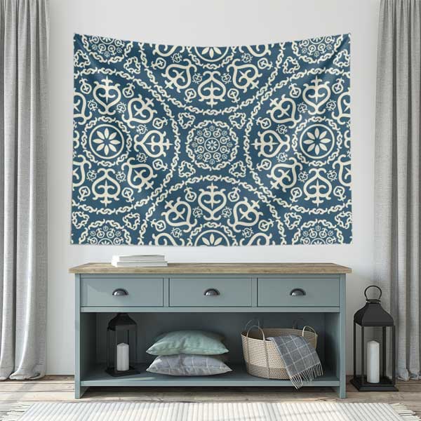 Mavi-Beyaz Geleneksel Desenli Duvar Örtüsü 10528