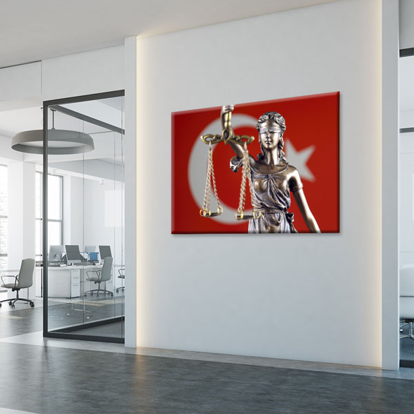 wall-canvas-5258-02 Türk Bayraklı Lady Justice Temalı Kanvas Tablo – 5258