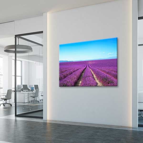 Kristal berraklığındaki nehir ve taş köprünün yer aldığı dekoratif kanvas tablo duvar baskısı 13368