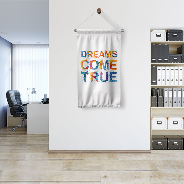 Dreams Come True Duvar Flaması 7677
