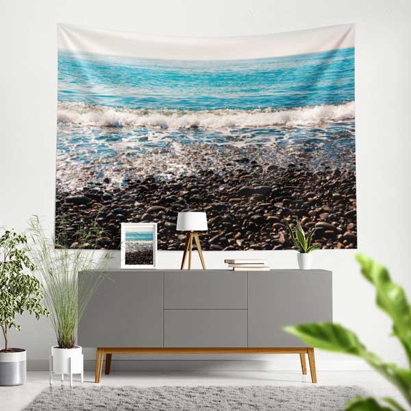 Çakıllı Sahil ve Deniz Dalgaları Manzaralı Duvar Örtüsü Kumaş Baskı 11758