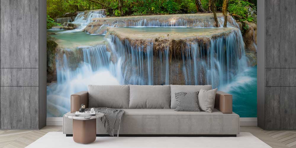 Turuncu ve kahverengi tonlarının akışkan dokulu soyut çizgilerle işlendiği modern sanat duvar kağıdı. 12843