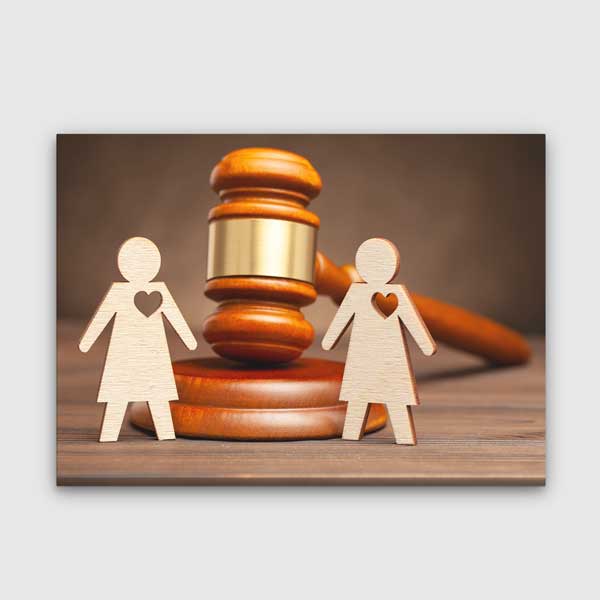 Hakim Tokmağı ve Kadın Figürleri Temalı Kanvas Tablo – 5264