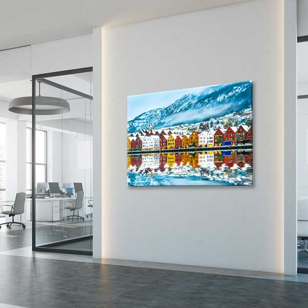 Renkli Norveç Kıyısı Manzarası Duvar Tablosu 13387