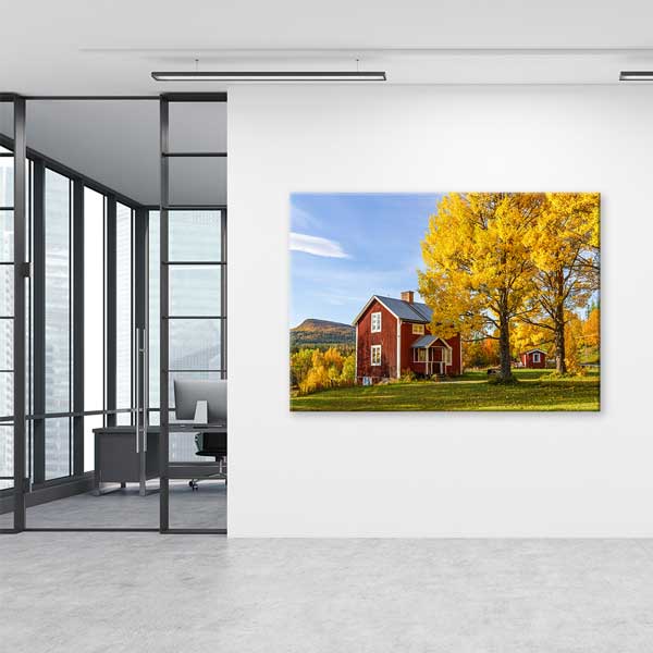 Sonbaharda Kırmızı Ev ve Sarı Ağaçlar Manzarası Kanvas Tablo 13420