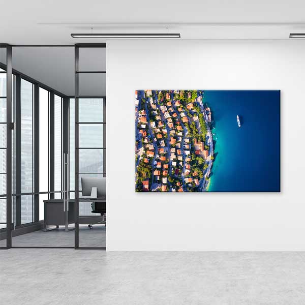 wall-design-art-13493-04 Havadan Kıyı Yerleşimi ve Mavi Deniz Manzarası Kanvas Tablo 13493