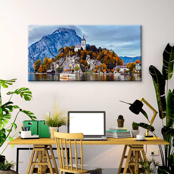 Traunsee Gölü Ada Şapeli ve Dağ Manzarası Kanvas Tablo – 13709