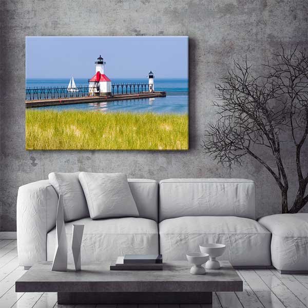 İskele Üzerinde Deniz Fenerleri ve Göl Manzarası Kanvas Tablo 13596