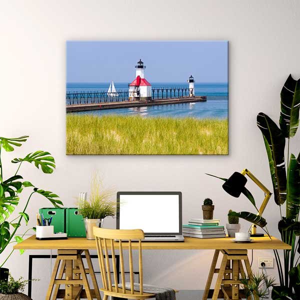 İskele Üzerinde Deniz Fenerleri ve Göl Manzarası Kanvas Tablo 13596