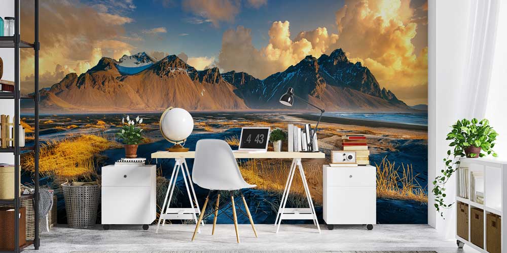 Altın Işıklar Altında Dağ ve Kıyı Manzarası Duvar Kağıdı 13149