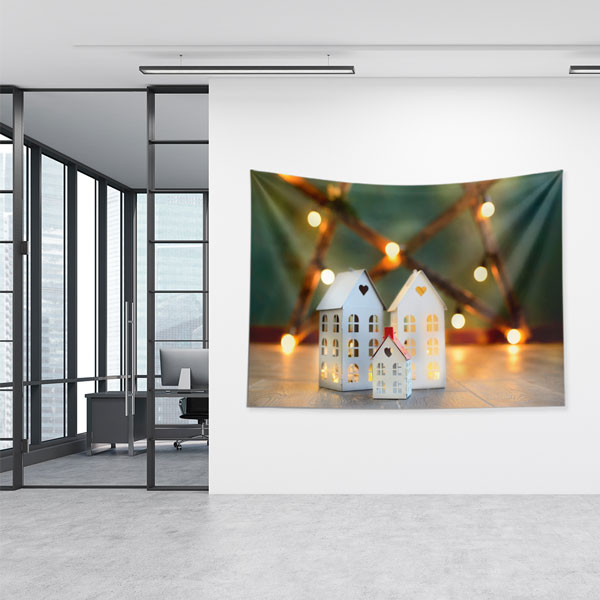 wall-tapestry-5594-03 Işıklandırmalı Beyaz Ev Figürlü Dekoratif Duvar Örtüsü Kumaş Baskı 5594