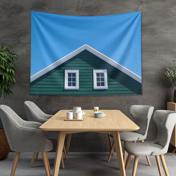 wall-tapestry-5602-03 Yeşil Çatılı Ev ve Mavi Gökyüzü Temalı Duvar Örtüsü Kumaş Baskı 5602