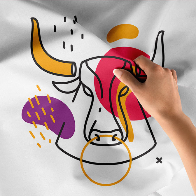 Renkli Soyut Boğa Figürlü Minimal Duvar Örtüsü 6288