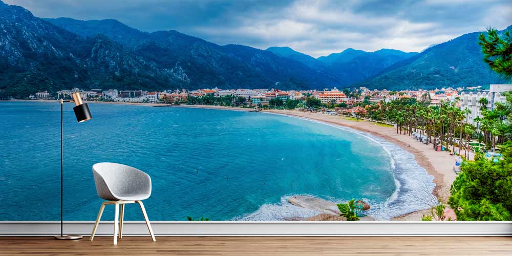 Dağlarla Çevrili Kıyı Kenti ve Deniz Manzaralı Duvar Kağıdı 11526