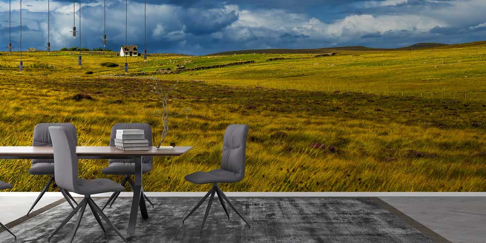 Geniş Kır Manzarası ve Tek Ev Duvar Kağıdı 13067