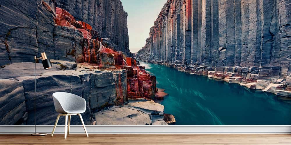 Dik Kayalıklar ve Kanyon Nehri Manzaralı Avrupa Duvar Kağıdı 13118