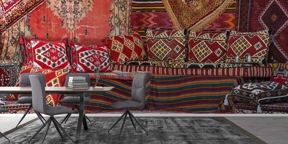 Anadolu Kilim ve Dokuma Minderli Otantik İç Mekân Duvar Kağıdı 11648